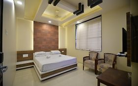 Hotel Radhe Krishna